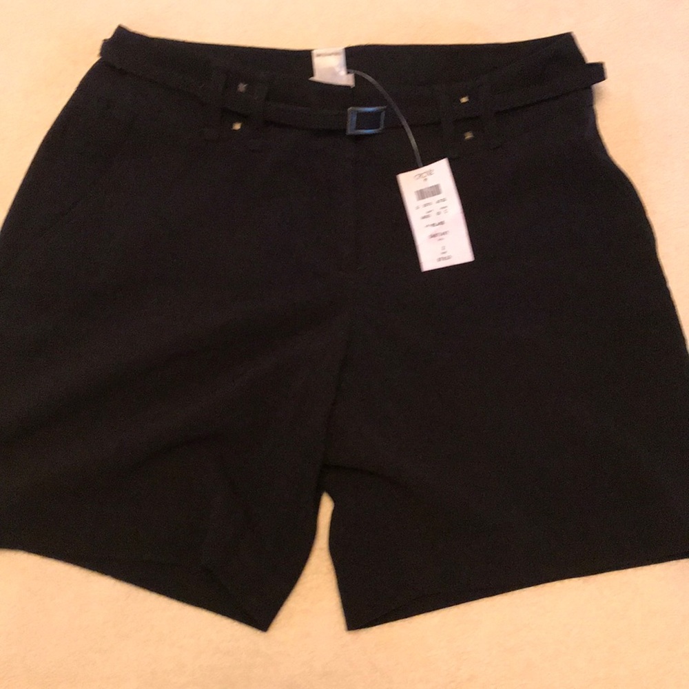 Cache black belted shorts